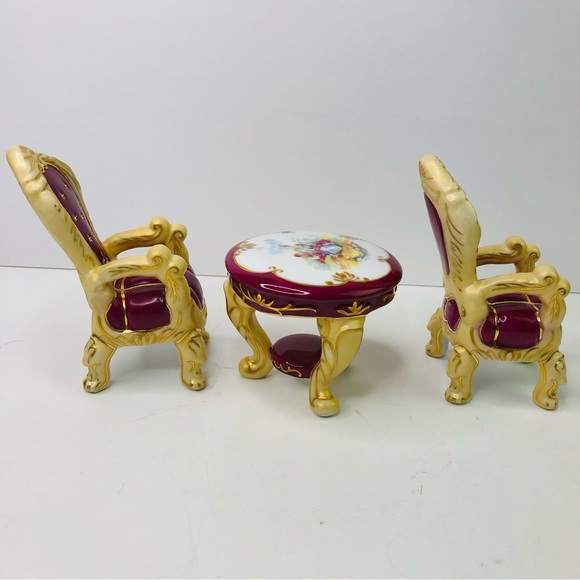 Vintage 1898 China Company Miniture Porcelain Dollhouse Table & Chairs Set of 3 - Picture 8 of 10